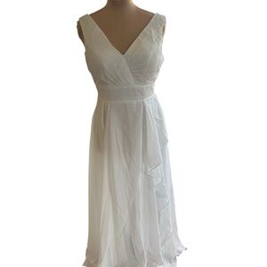 White Sleeveless V-Neck Wedding Sundress